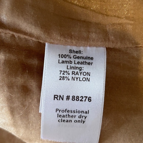 Ugg Australia Soft Pearl Beige Tibetan Mongolian Lamb Fur Vest in size XS/S, New - Picture 5 of 10